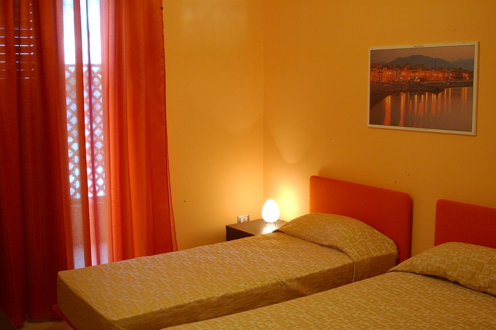Piano Verde Casa Vacanze Bed & Breakfast Casteldaccia Luaran gambar